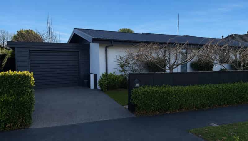 15B Tomes Road, Saint Albans