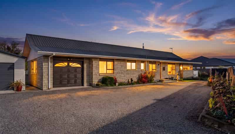 7 Oak View Place, Greytown