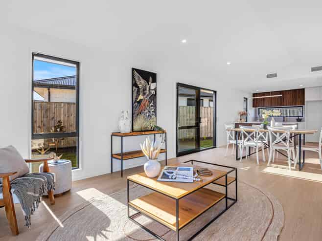 12 Foster Place, Amberley