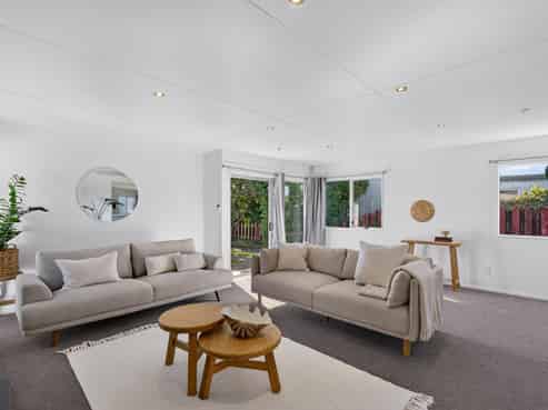49 Tait Drive, Greenmeadows