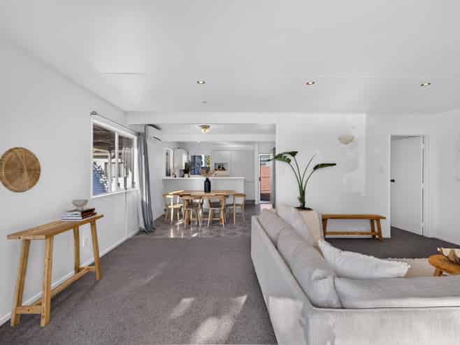 49 Tait Drive, Greenmeadows