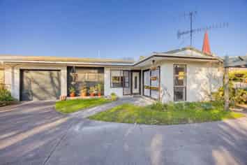13b Church Street, Waipawa