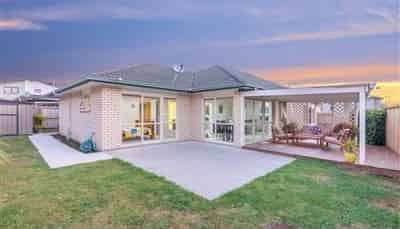21 Skelligs Drive, Flat Bush