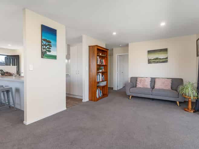7 Ashmore Park Road, Carterton