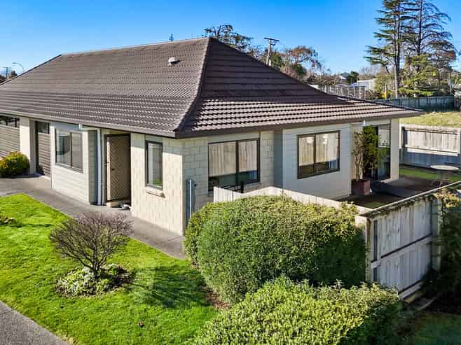 7 Ashmore Park Road, Carterton