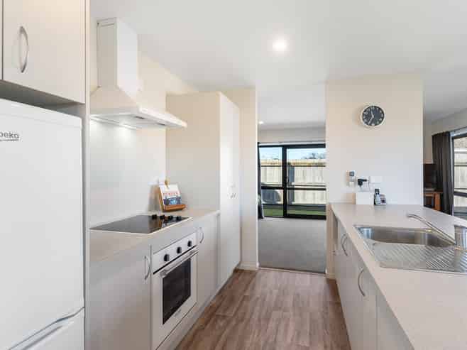 7 Ashmore Park Road, Carterton