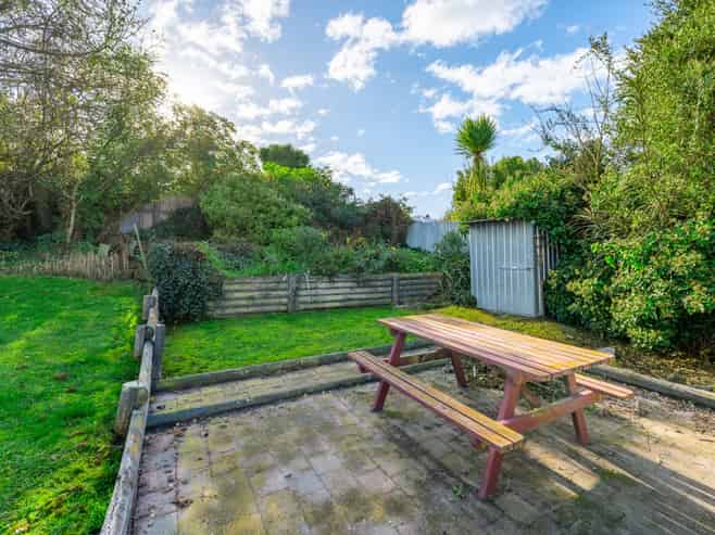 77 Luxmoore Road, Marchwiel