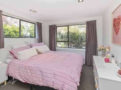 52 Parkstone Avenue, Ilam