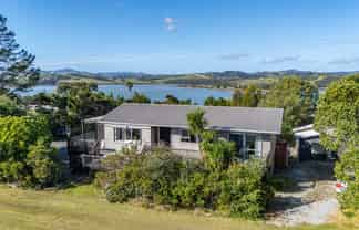 21 Colonel Mould Drive, Mangonui