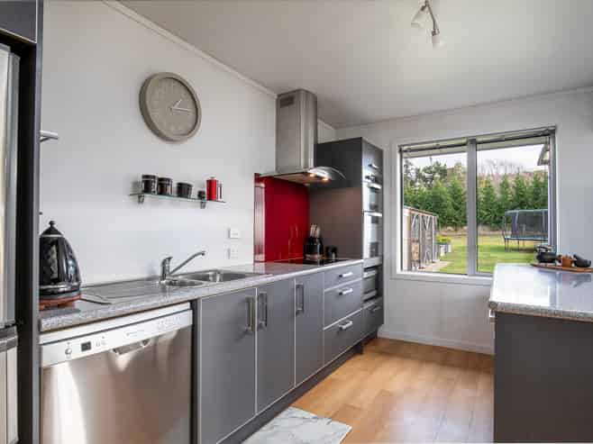 1230 & 1228 Alexandra-Fruitlands Road, Alexandra