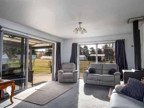 1230 & 1228 Alexandra-Fruitlands Road, Alexandra