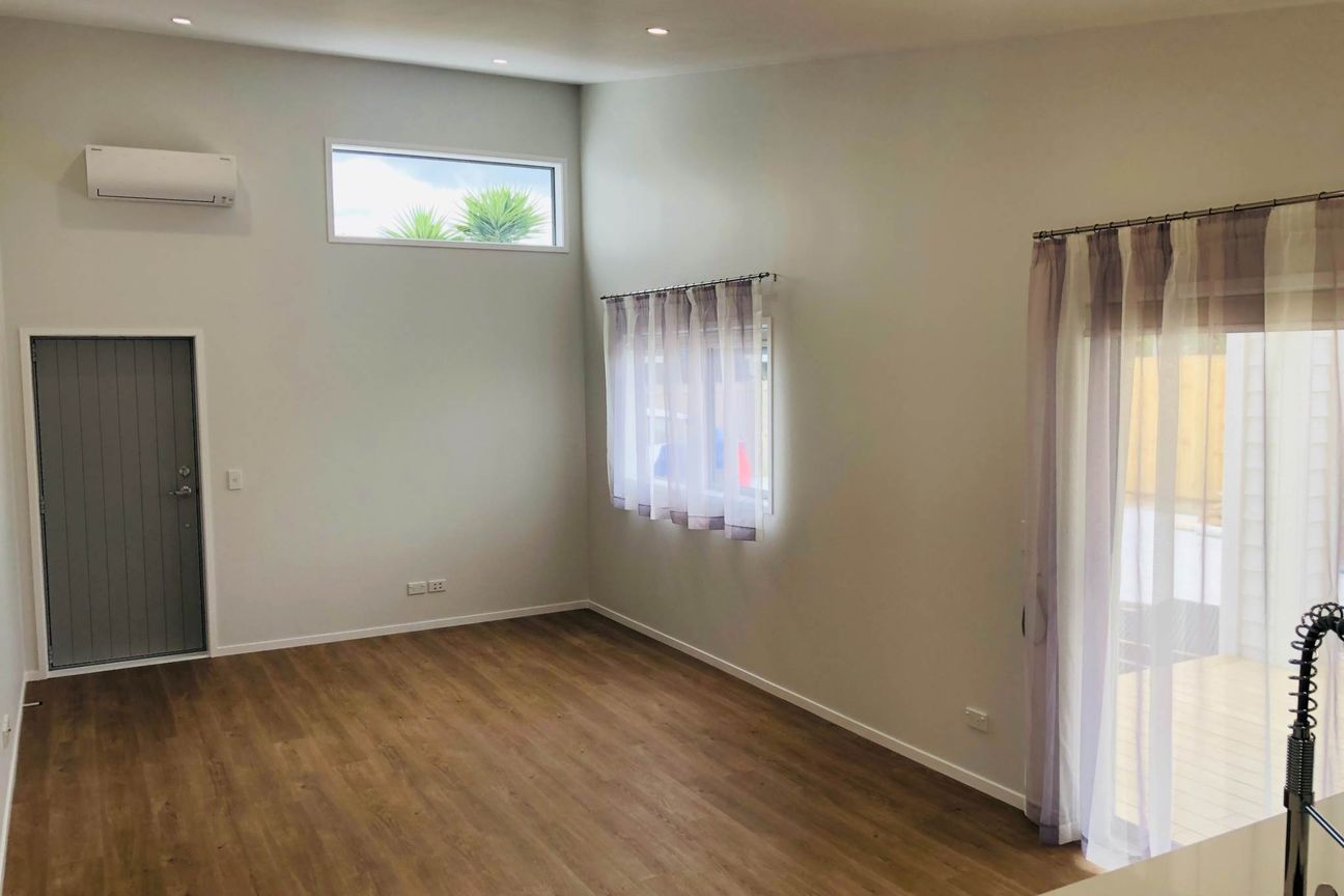 Newly 2 bedroom, 1 bathroom home At Beachlands - View 2