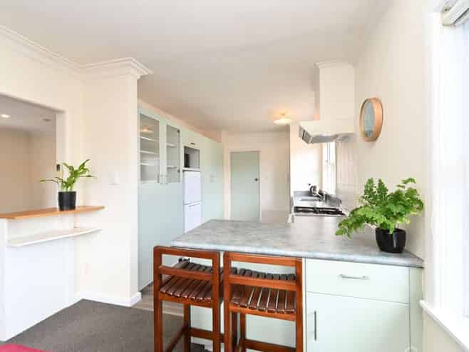 1/27 Coverdale Street, Onekawa