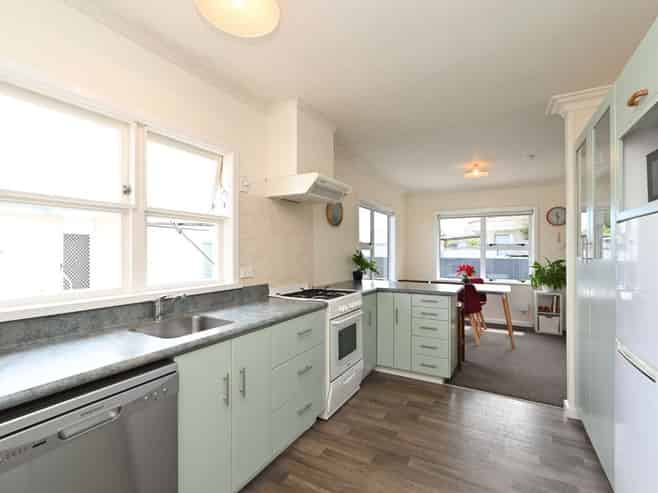 1/27 Coverdale Street, Onekawa