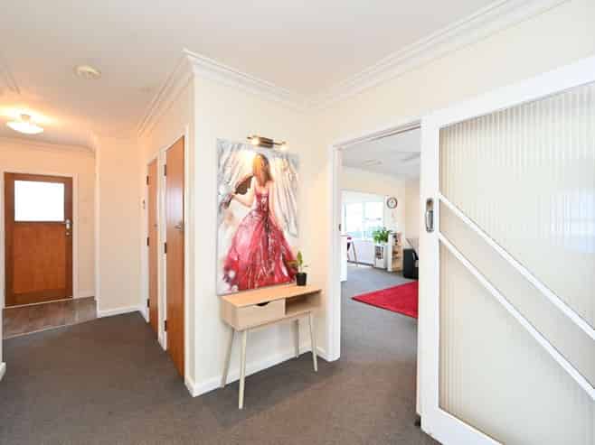 1/27 Coverdale Street, Onekawa