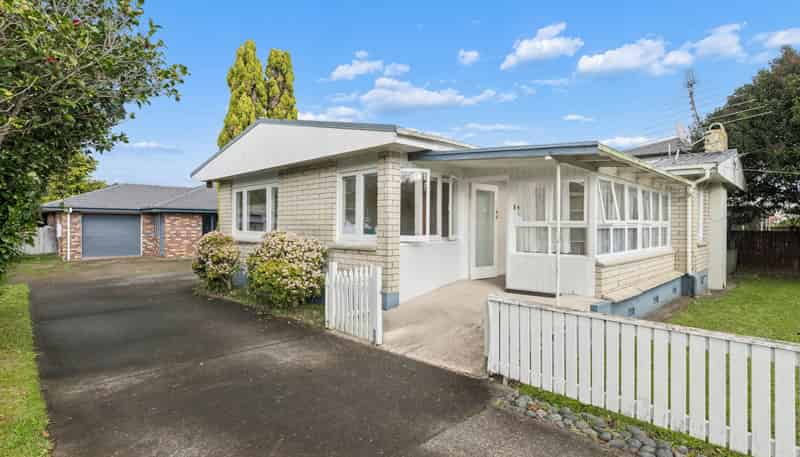 75 Clevedon Road, Papakura