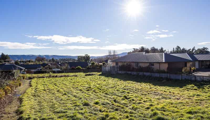 26 Elizabeth Avenue, East Taieri