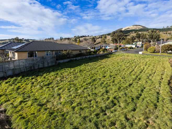 26 Elizabeth Avenue, East Taieri