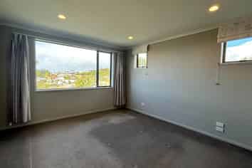 9 Waldorf Crescent, Orewa