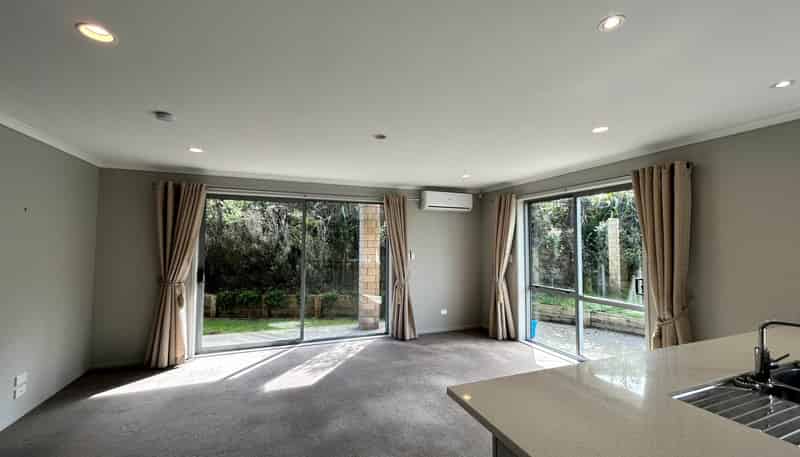 9 Waldorf Crescent, Orewa