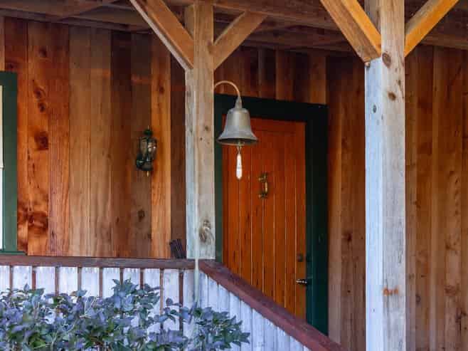 589 Gladstone Road, Gladstone
