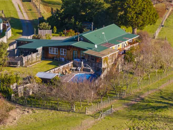 589 Gladstone Road, Gladstone