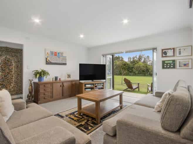 5/121 Rea Road, Katikati