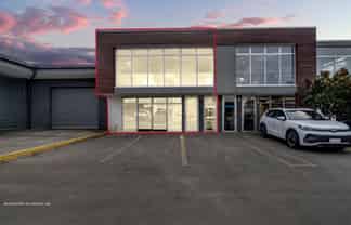 Bright, modern office in Burnside