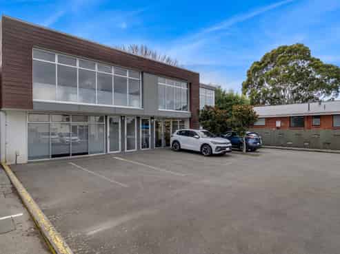 Bright, modern office in Burnside
