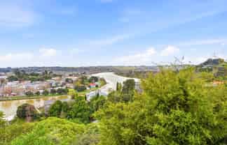 10 Hipango Terrace, Durie Hill