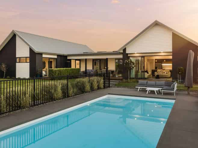 20 Mike Smith Drive, Cambridge