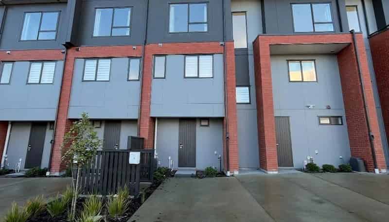 7 Waipuhinui Way, Wiri