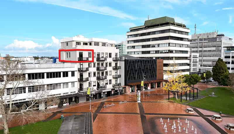 15/5 Garden Place, Hamilton Central