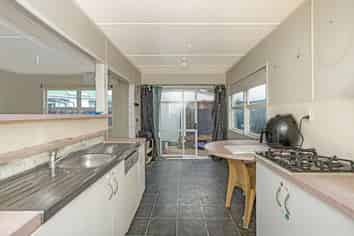 103 Huxley Road, Outer Kaiti