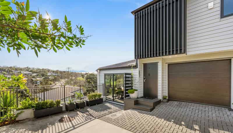 6D Oaktree Avenue, Browns Bay