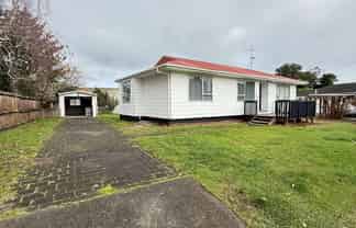 16  Glooming Place, Conifer Grove