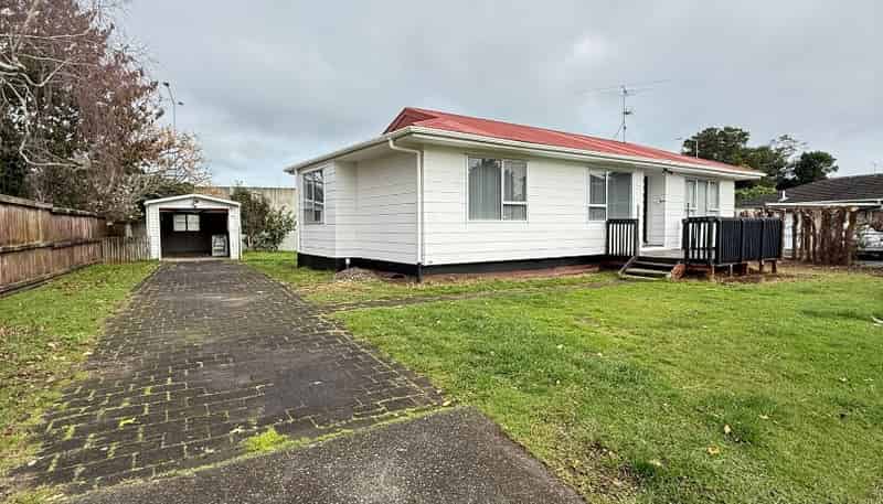 16  Glooming Place, Conifer Grove