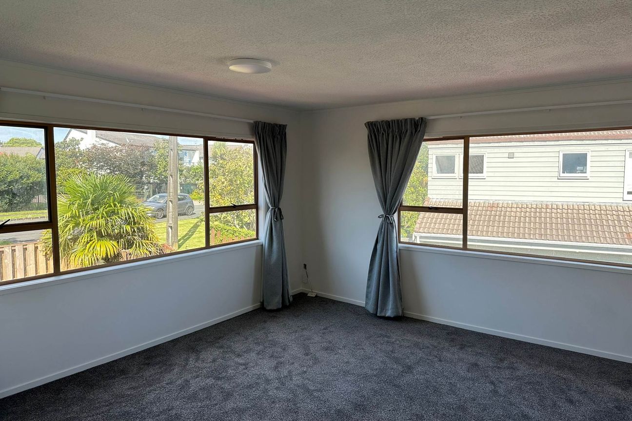 3 Bed 2 Bath Family Home in Ellerslie - Bild 5