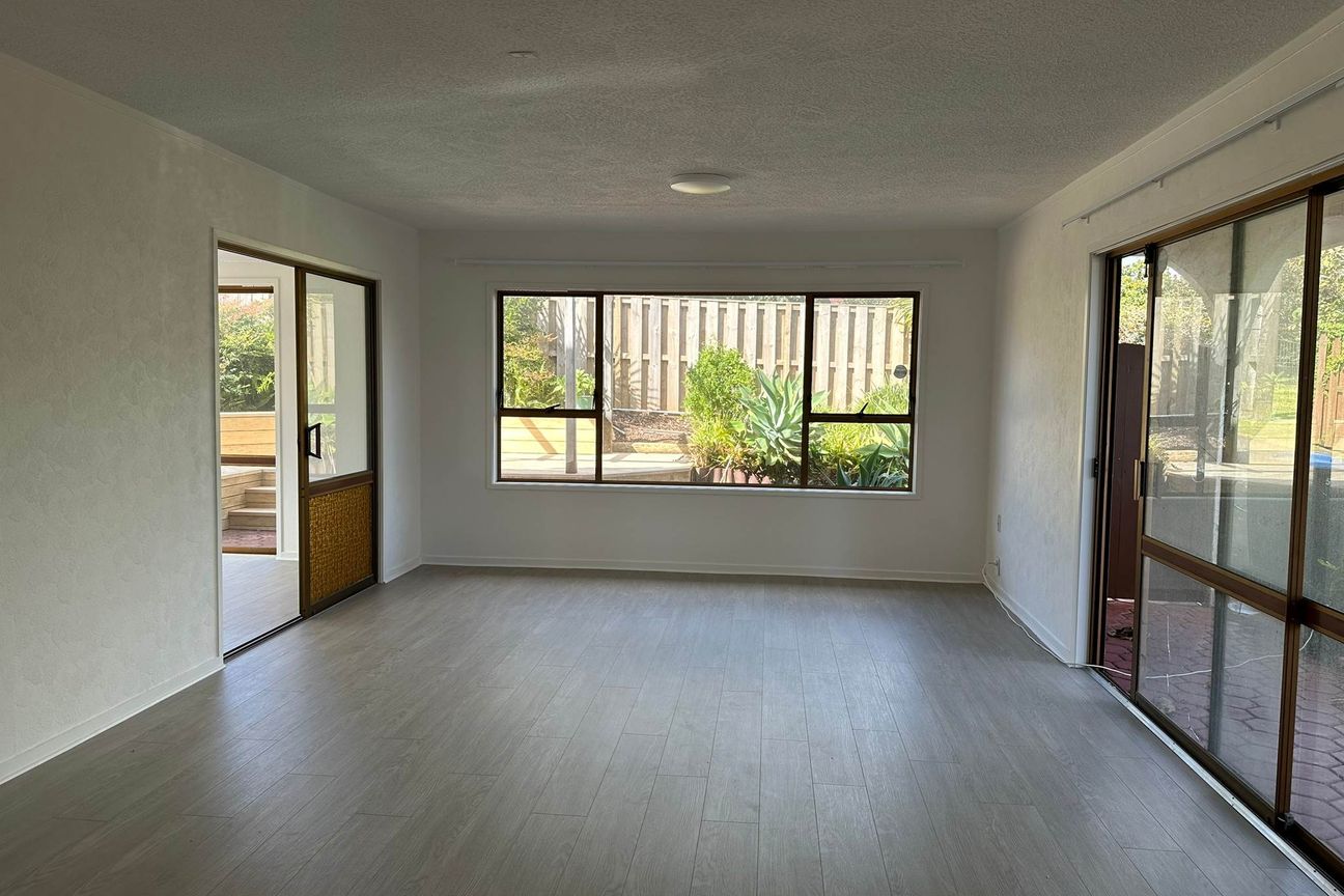 3 Bed 2 Bath Family Home in Ellerslie - Bild 2