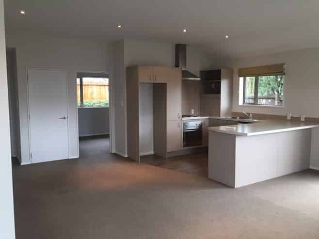 179 Hills Road, Edgeware