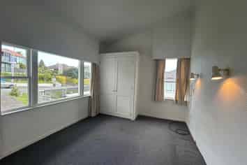 27 Ngaiwi Street, Orakei