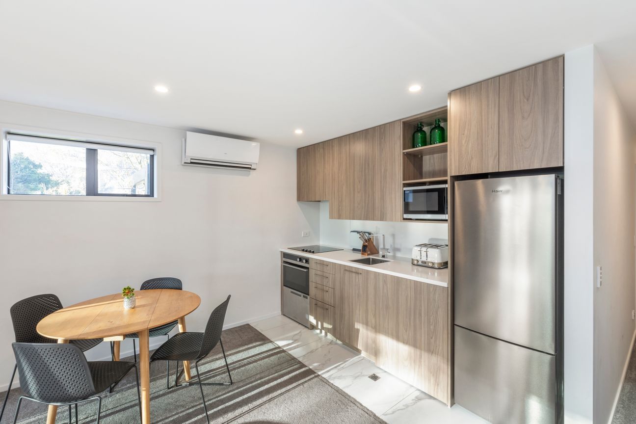 Elevated living - Hagley park on your door step! - Ansicht 2