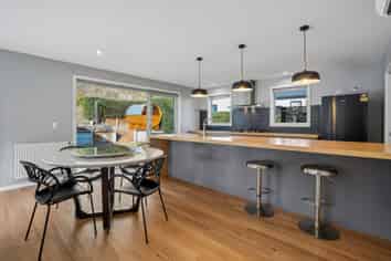 64 Risinghurst Terrace, Lower Shotover