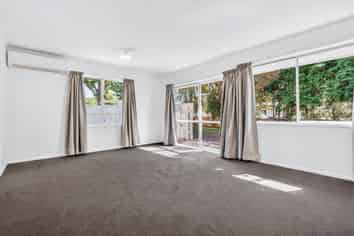 1/16  Cumberland Street, Tauhara
