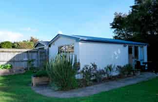 61 Alexander Rd, Raumati Beach