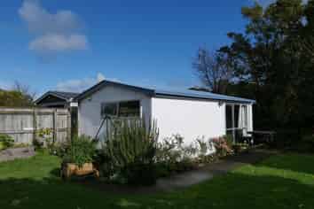 61 Alexander Rd, Raumati Beach