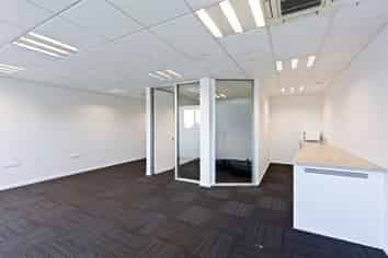 Boutique 56sqm Office Mountaineer