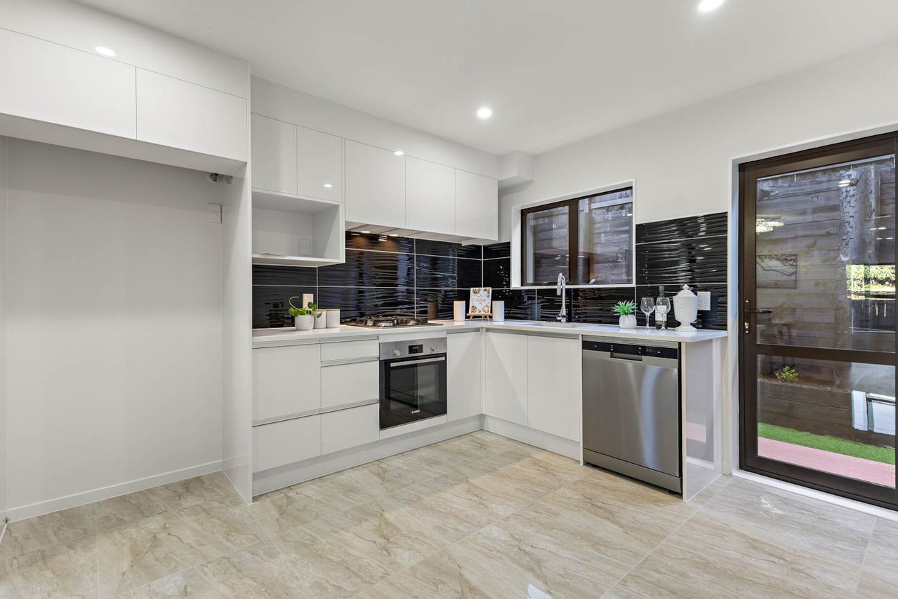 4 Beds, 3 Baths - Family Living at Its Best - Vista 3