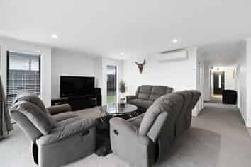 33 Ogilvie Avenue, Chartwell