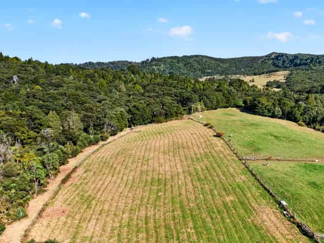 106 Te Henga Road, Waitakere